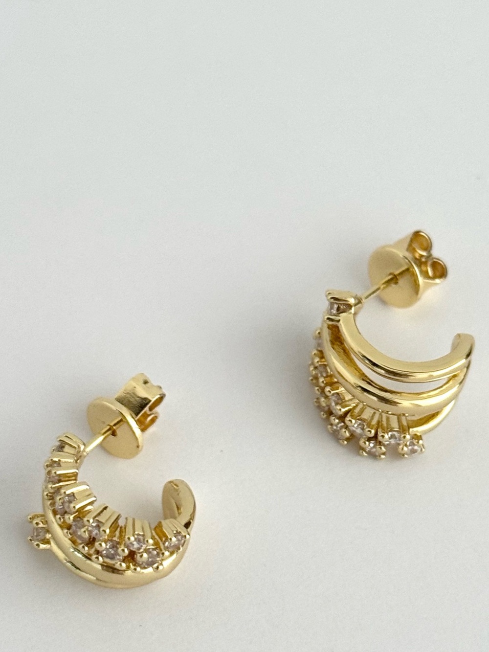 Monia Open hoop Stud Earrings - Picture 4 of 5